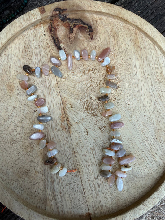 15.5" Mini Chocolate Moonstone Stabbies Strand